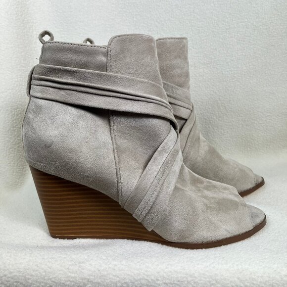 Very cute Open toe suede wedge beige side zip Shoes US Size 9.5 - Picture 3 of 10